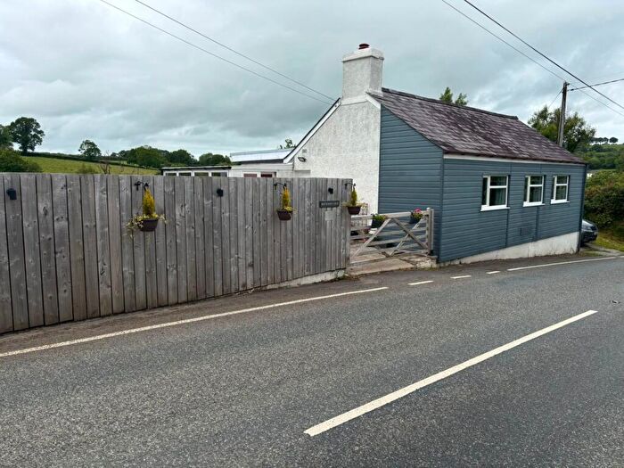 3 Bedroom Detached Bungalow For Sale In Rhydowen, Llandysul, SA44