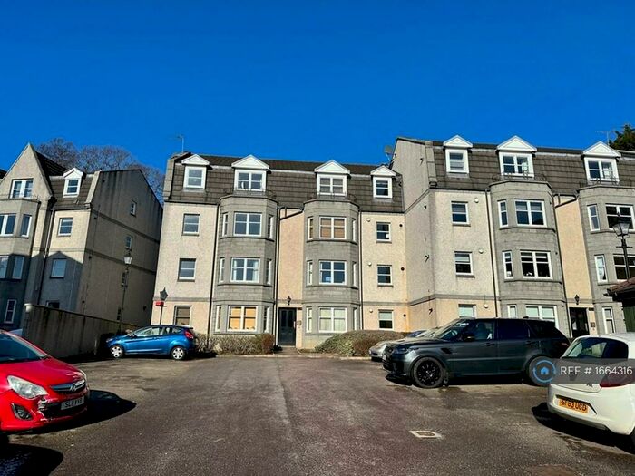 2 Bedroom Flat To Rent In Albury Mansions, Aberdeen, AB11