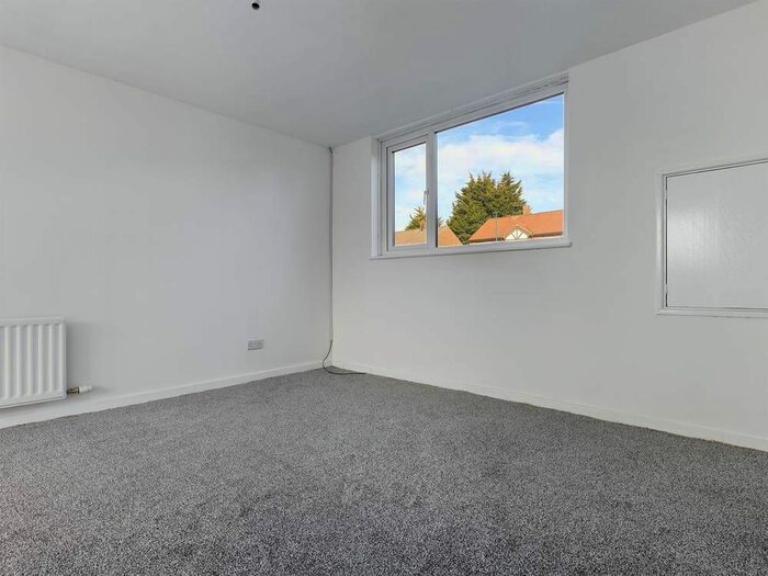 2 Bedroom End Of Terrace House To Rent In Somerset Road, Middlesbrough, TS6