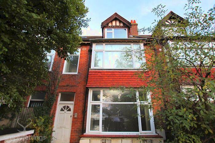1 Bedroom Flat To Rent In Broadwater Road, Worthing, BN14