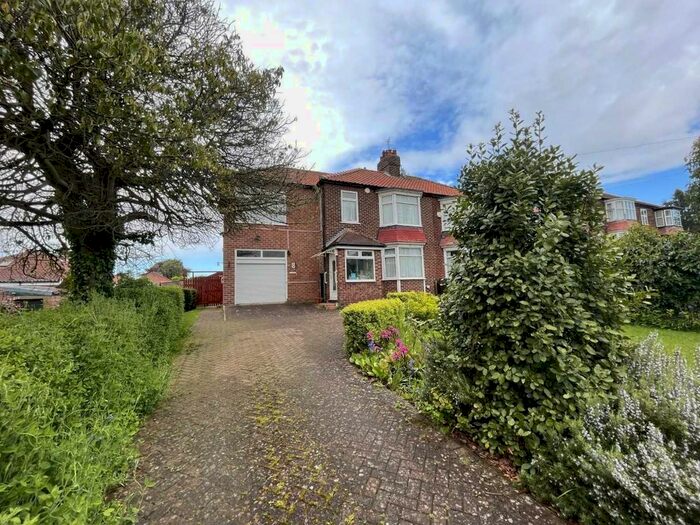 4 Bedroom Semi-Detached House For Sale In West End, Guisborough, North Yorkshire, TS14