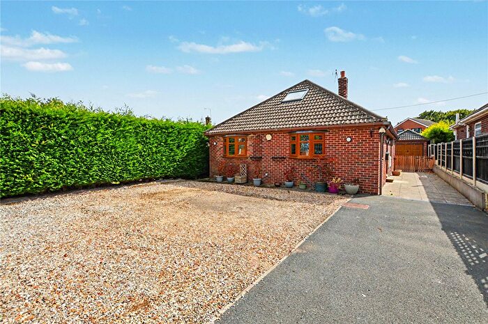 2 Bedroom Detached Bungalow For Sale In Green Lane, Lofthouse, Wakefield, West Yorkshire, WF3