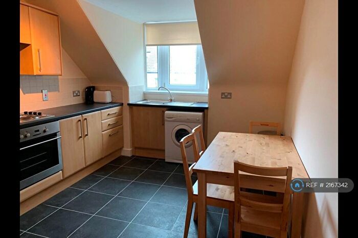 1 Bedroom Flat To Rent In Chapel Street, Aberdeen, AB10