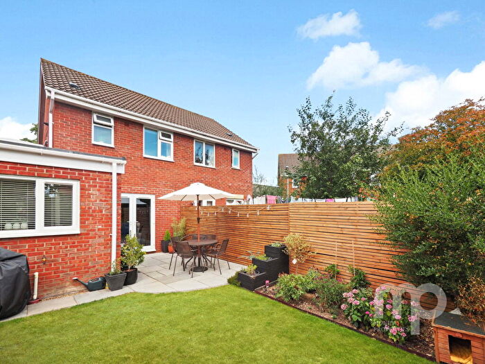 3 Bedroom Semi-Detached House For Sale In Vetch Close, Superbly Extended And Immaculate Throughout, Wymondham, Norfolk, NR18