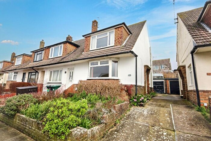 3 Bedroom End Of Terrace House For Sale In Truleigh Drive, BN41