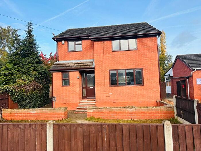 3 Bedroom Detached House To Rent In Central Avenue, Worksop, S80