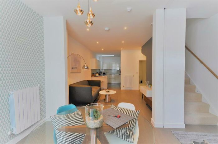 3 Bedroom Town House To Rent In Handley Drive, Kidbrooke Village, SE3