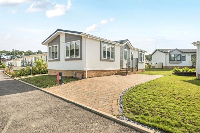 2 Bedroom Mobile Home For Sale In Hogmoor Road, Whitehill, Bordon, Hampshire, GU35