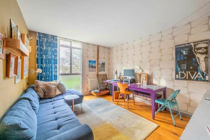 1 Bedroom Flat To Rent In Hallfield Estate, Bayswater, W2