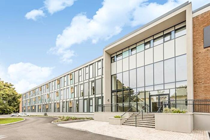 1 Bedroom Apartment To Rent In Oxford, Headington, OX3