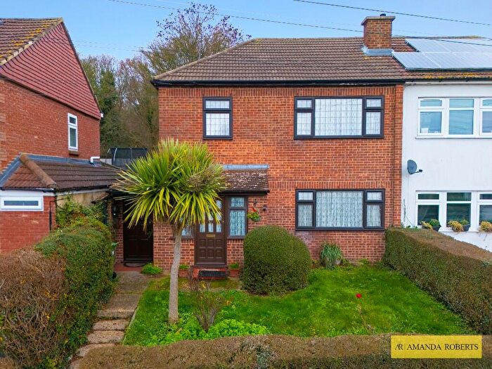 3 Bedroom Semi-Detached House For Sale In Antlers Hill, London, E4