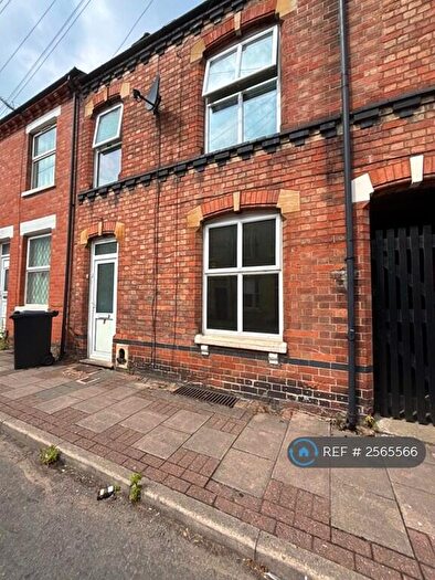 2 Bedroom Terraced House To Rent In Cobden Street, Loughborough, LE11