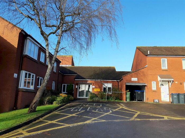 1 Bedroom Flat To Rent In Barn Glebe, Hilperton, Trowbridge, BA14