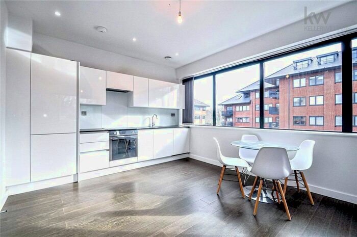 2 Bedroom Flat To Rent In Abbott House, Abbey View, Everard Close, St Albans, AL1