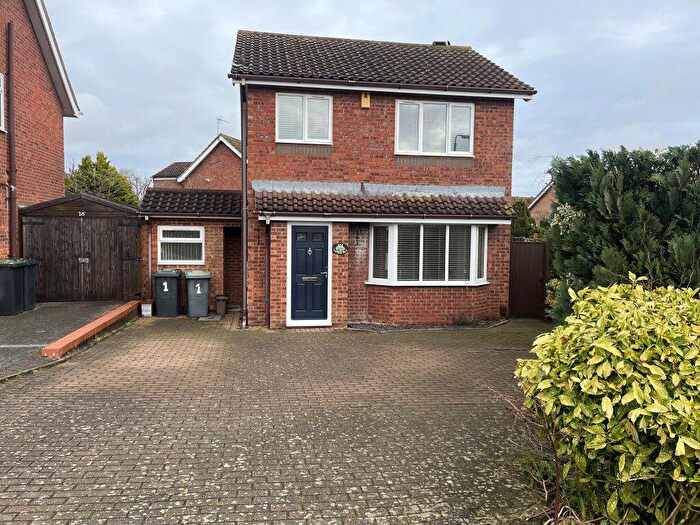 3 Bedroom Detached House To Rent In Oak Tree Road, Ampthill, Bedfordshire, MK45