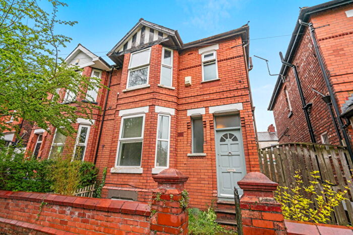 3 Bedroom Semi Detached House For Sale In Davenhill Road, Manchester, M19