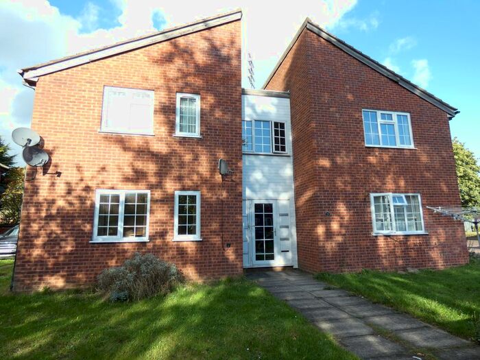 Studio To Rent In Longhurst Close, Rushey Mead, Leicester, LE4