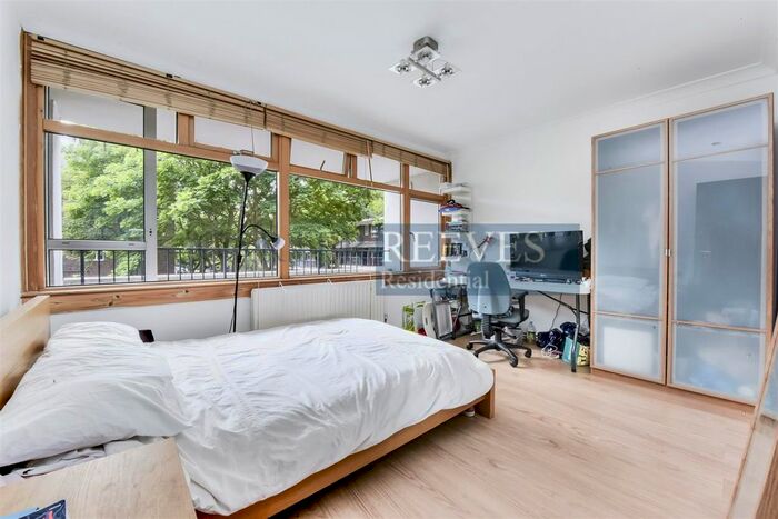 3 Bedroom Block Of Flats To Rent In Camelford Street, Royal College Street, King's Cross, Camden London, NW1