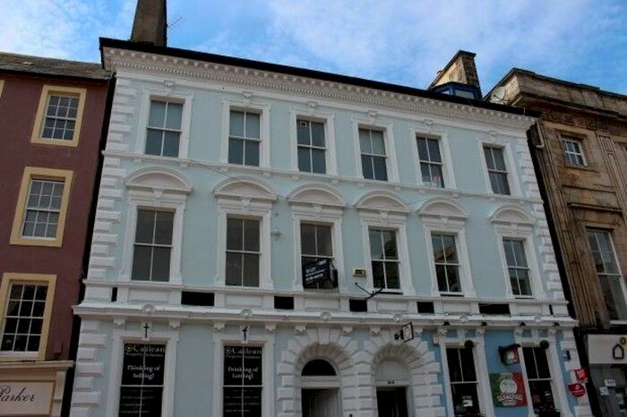 2 Bedroom Flat To Rent In George Street, Perth, Perthshire, PH1