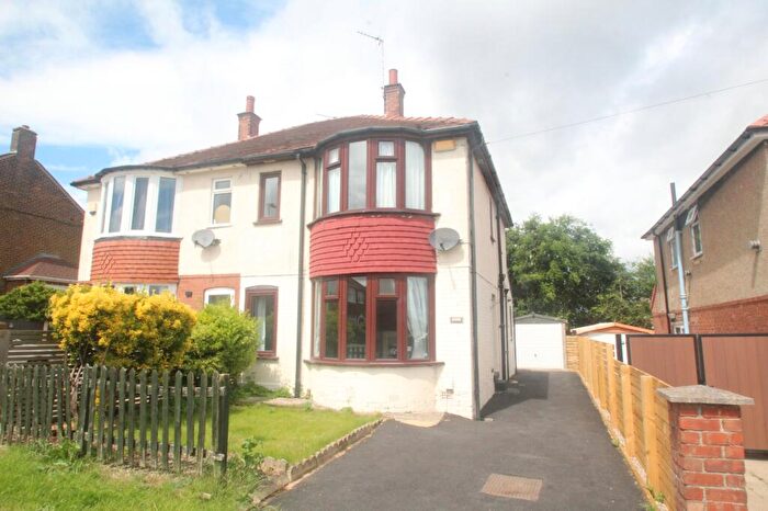 3 Bedroom House To Rent In Hawes Road, Harrogate, North Yorkshire, Uk, HG1