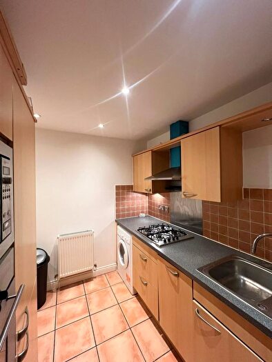 2 Bedroom Flat To Rent In Herbert Mews, John Conway House, SW2