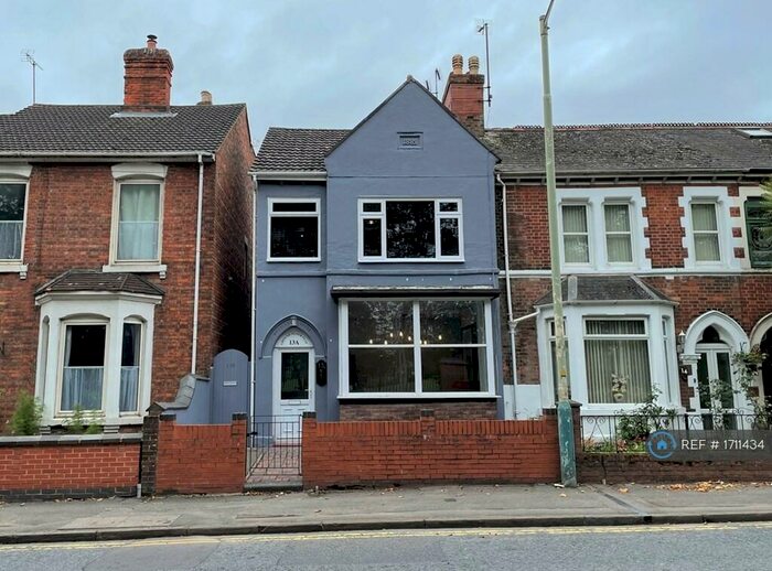 2 Bedroom Flat To Rent In Park Lane, Swindon, SN1