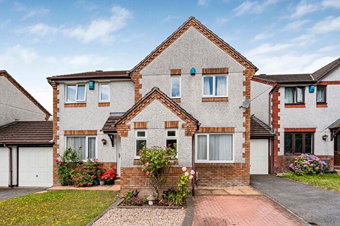 3 Bedroom Semi Detached House For Sale In Churchfields Drive, Bovey Tracey, TQ13