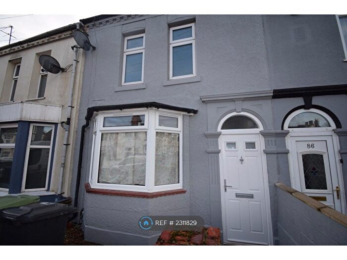 3 Bedroom Terraced House To Rent In Albert Road, Wellingborough, NN8