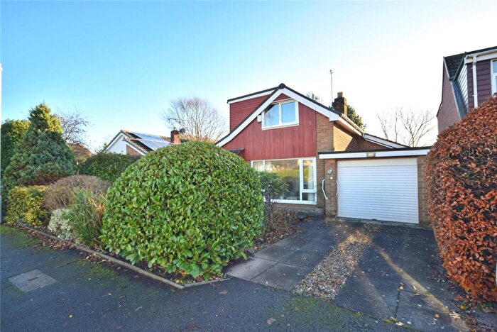 3 Bedroom Detached House For Sale In Whittam Crescent, Whalley, Clitheroe, Lancashire, BB7