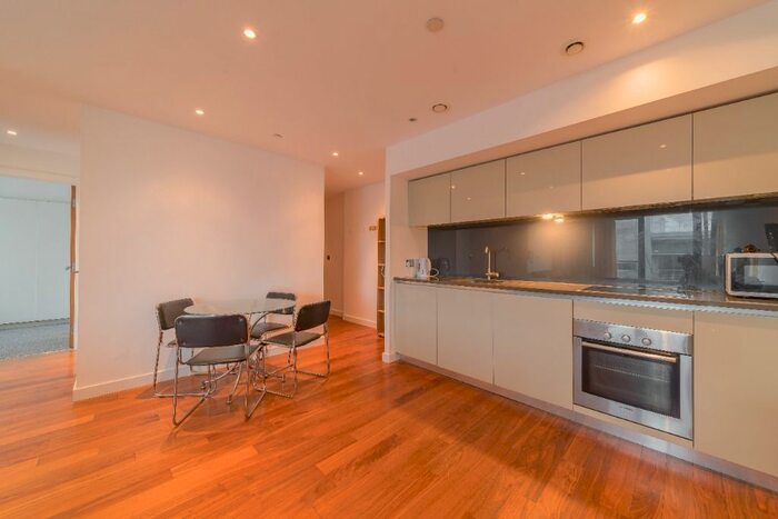 2 Bedroom Flat To Rent In St Pauls Square, City Centre, Sheffield, S1