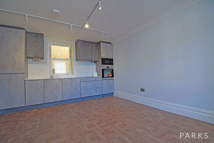 2 Bedroom Apartment To Rent In Upper Lewes Road, Brighton, BN2