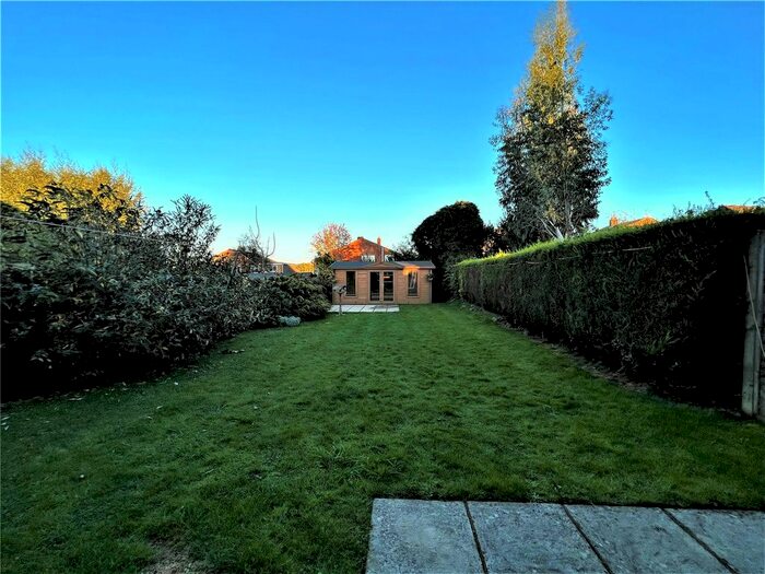 4 Bedroom Semi-Detached House To Rent In Theodore Close, Tunbridge Wells, Kent, TN2