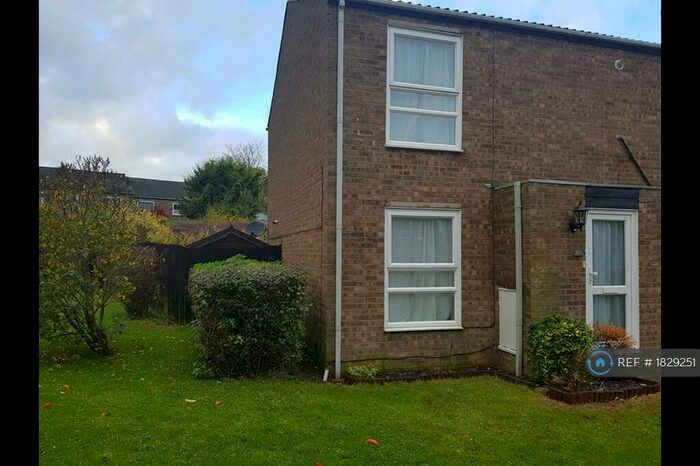 2 Bedroom End Of Terrace House To Rent In Caling Croft, New Ash Green, Longfield, DA3