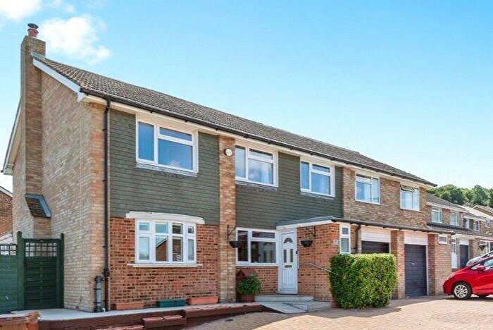 4 Bedroom Semi-Detached House For Sale In Brewer Road, Rochester, Kent, ME3