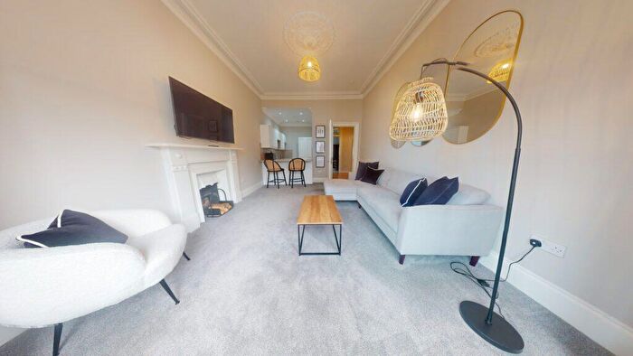 2 Bedroom Flat To Rent In Circus Drive, Dennistoun, Glasgow, ., G31