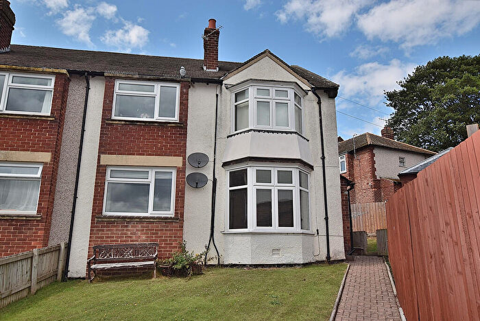 2 Bedroom Flat To Rent In Sycamore Avenue, Richmond, DL10