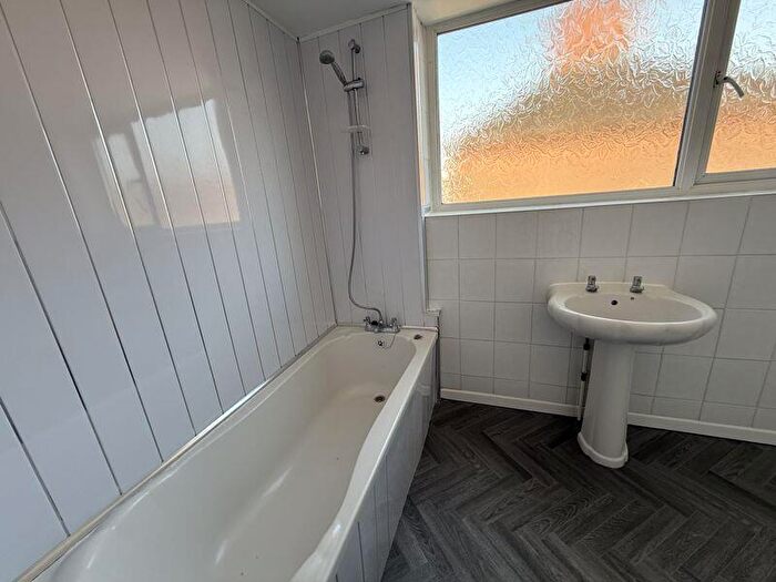 3 Bedroom End Of Terrace House For Sale In Maclagan Street, Stoke-On-Trent, ST4