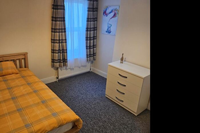 1 Bedroom House Of Multiple Occupation To Rent In Bournemouth Road, Poole, Dorset, BH14
