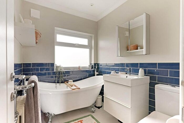 3 Bedroom Terraced House For Sale In Westfield Close, Cheam, SM1