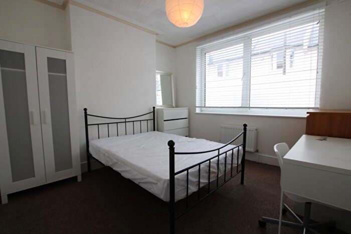 5 Bedroom House To Rent In Hanover Terrace, Brighton, BN2