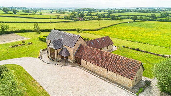 5 Bedroom Detached House For Sale In Garsdon, Malmesbury, SN16