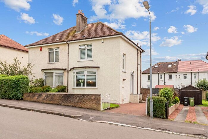 3 Bedroom Semi-Detached House For Sale In Kestrel Road, Knightswood, Glasgow, G13