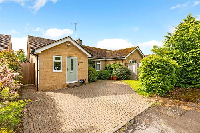 4 Bedroom Detached House For Sale In Jackson Road, Bledington, Gloucestershire, OX7
