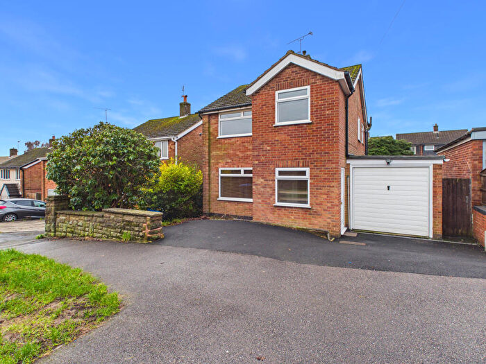 3 Bedroom Detached House For Sale In Charlestown Drive, Allestree, DE22