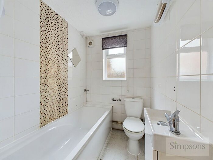 3 Bedroom Detached Bungalow For Sale In Radley Road, Abingdon, OX14