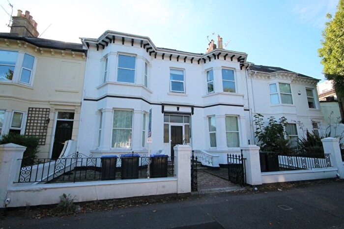 1 Bedroom Flat To Rent In Southdown Road, Shoreham-by-Sea, BN43