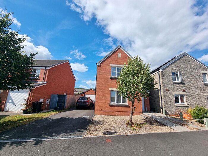 3 Bedroom Detached House For Sale In Coity, Bridgend, CF35
