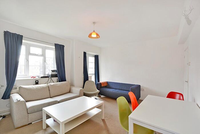 3 Bedroom Flat To Rent In Myrtle Walk, Hoxton, N1