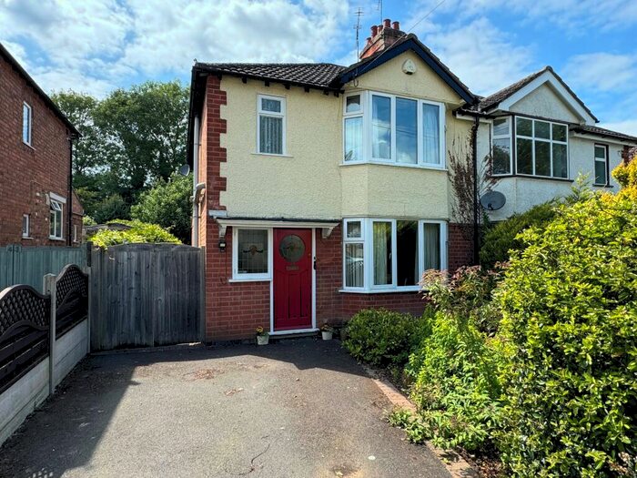3 Bedroom Semi-Detached House To Rent In Kingsley Avenue, Rugby, CV21