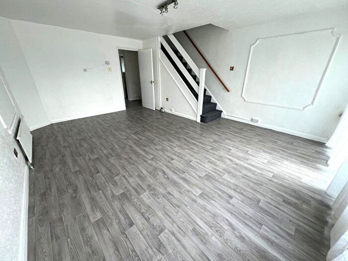 3 Bedroom Terraced House To Rent In Maypole Drive, Chigwell, IG7